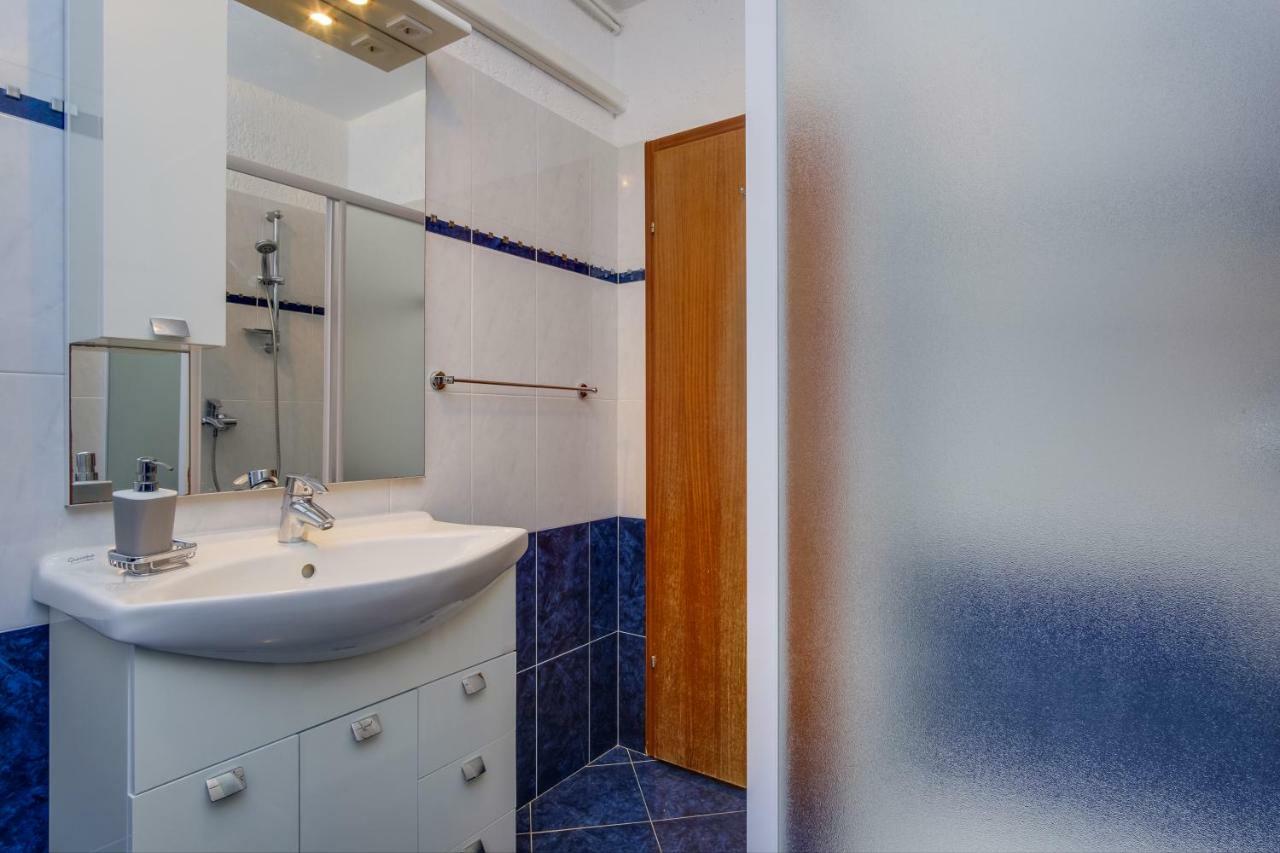 Maris Apartment Mali Losinj