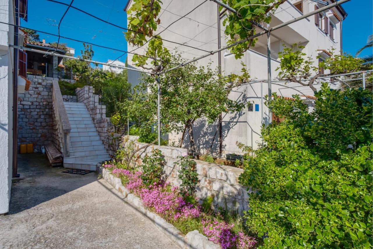 Maris Apartment Mali Losinj